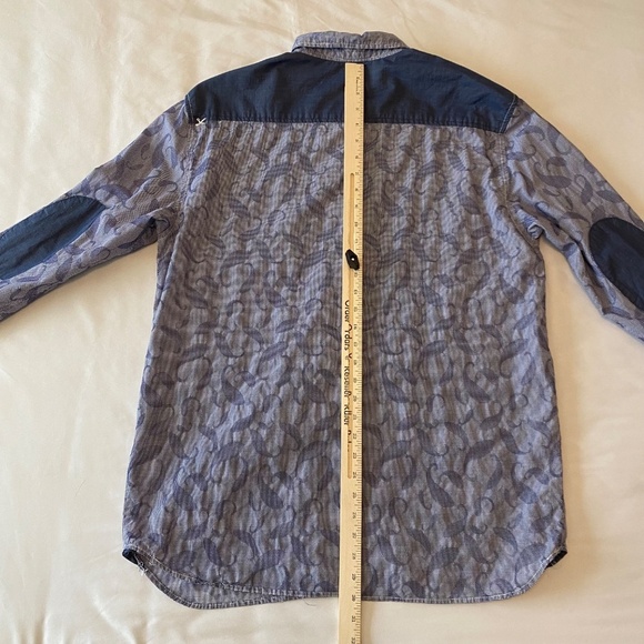 Marc Ecko Cut & Sew Long Sleeve Button Down Blue Gingham Paisley Size XL - Picture 2 of 8
